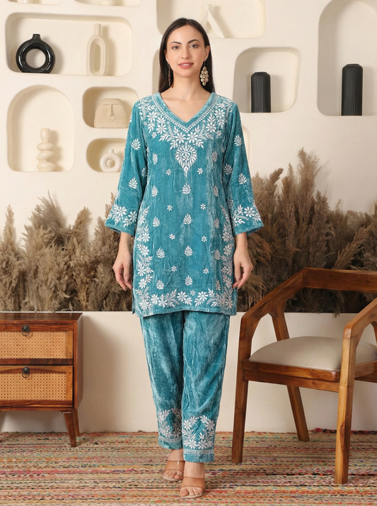 Rivaayat Velvet coord Set