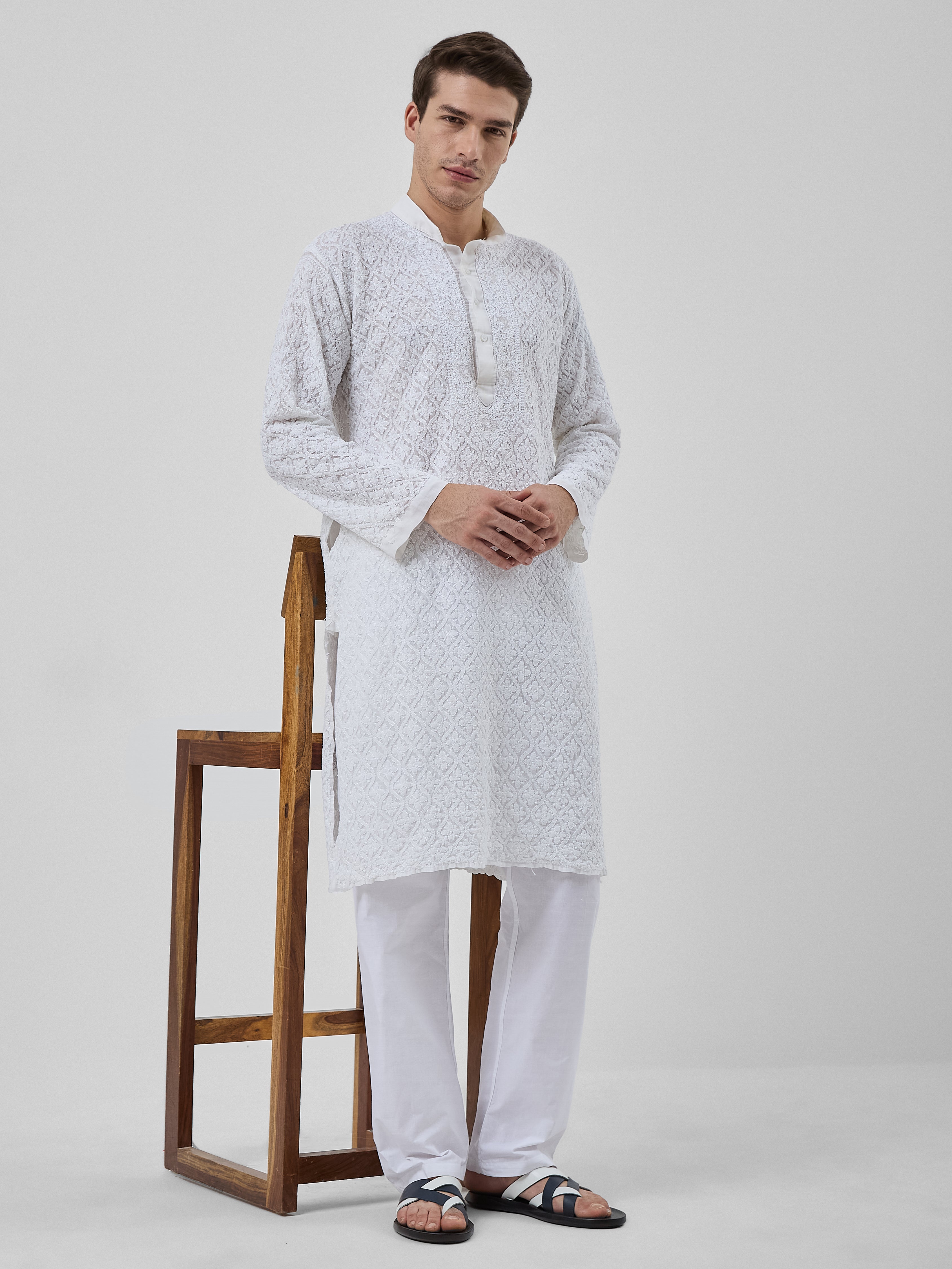 The Idris Signature Chikankari Kurta Ensemble – Pearl White