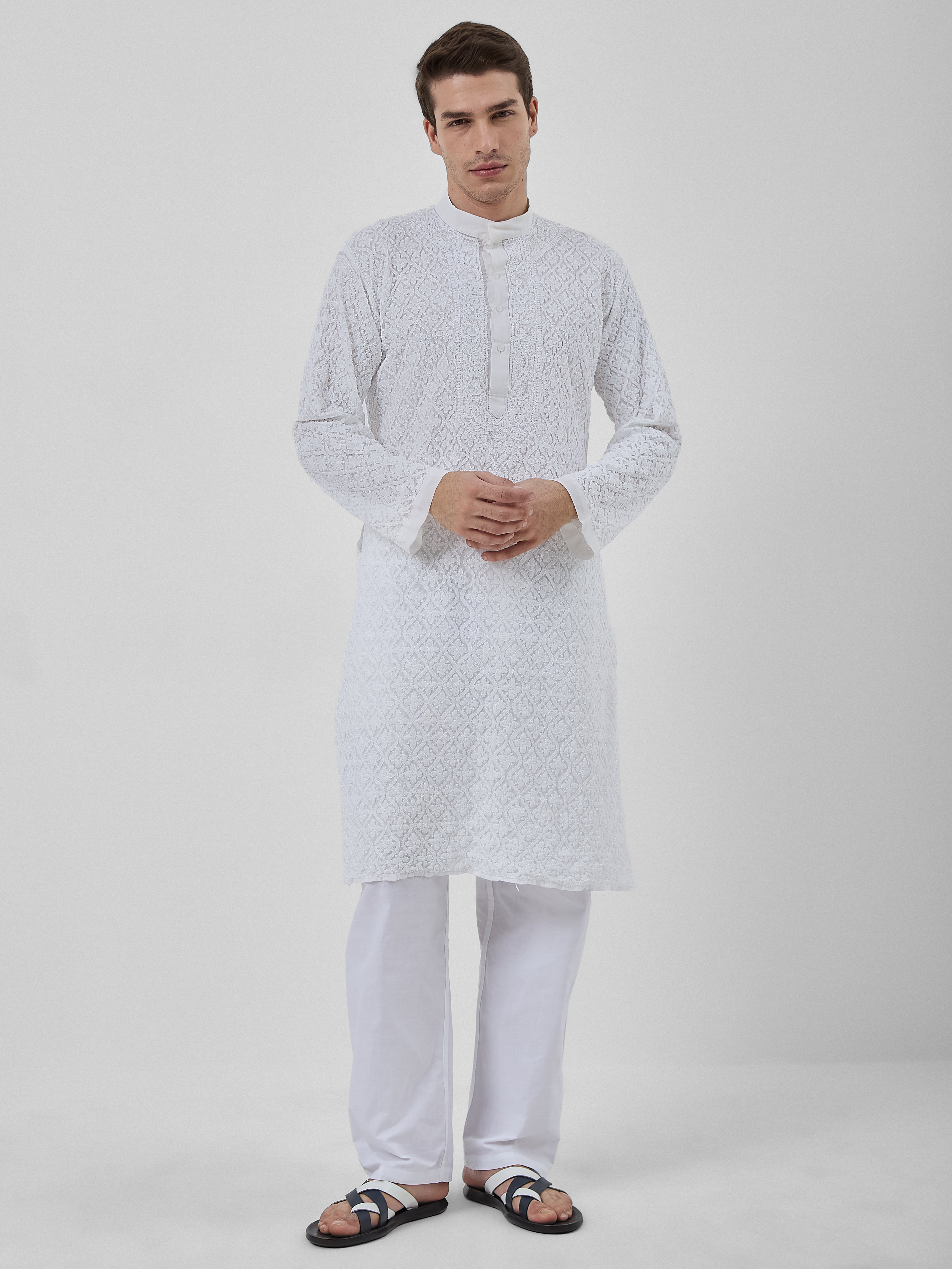 The Idris Signature Chikankari Kurta Ensemble – Pearl White