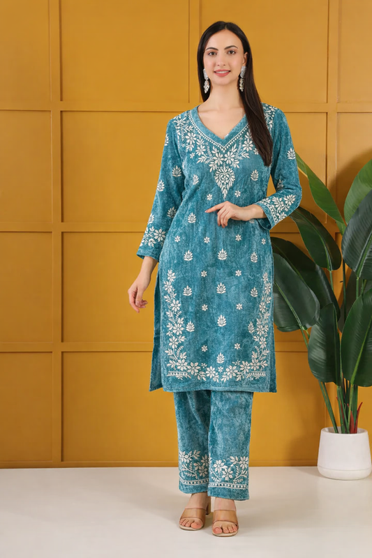 Rivaayat Velvet coord Set