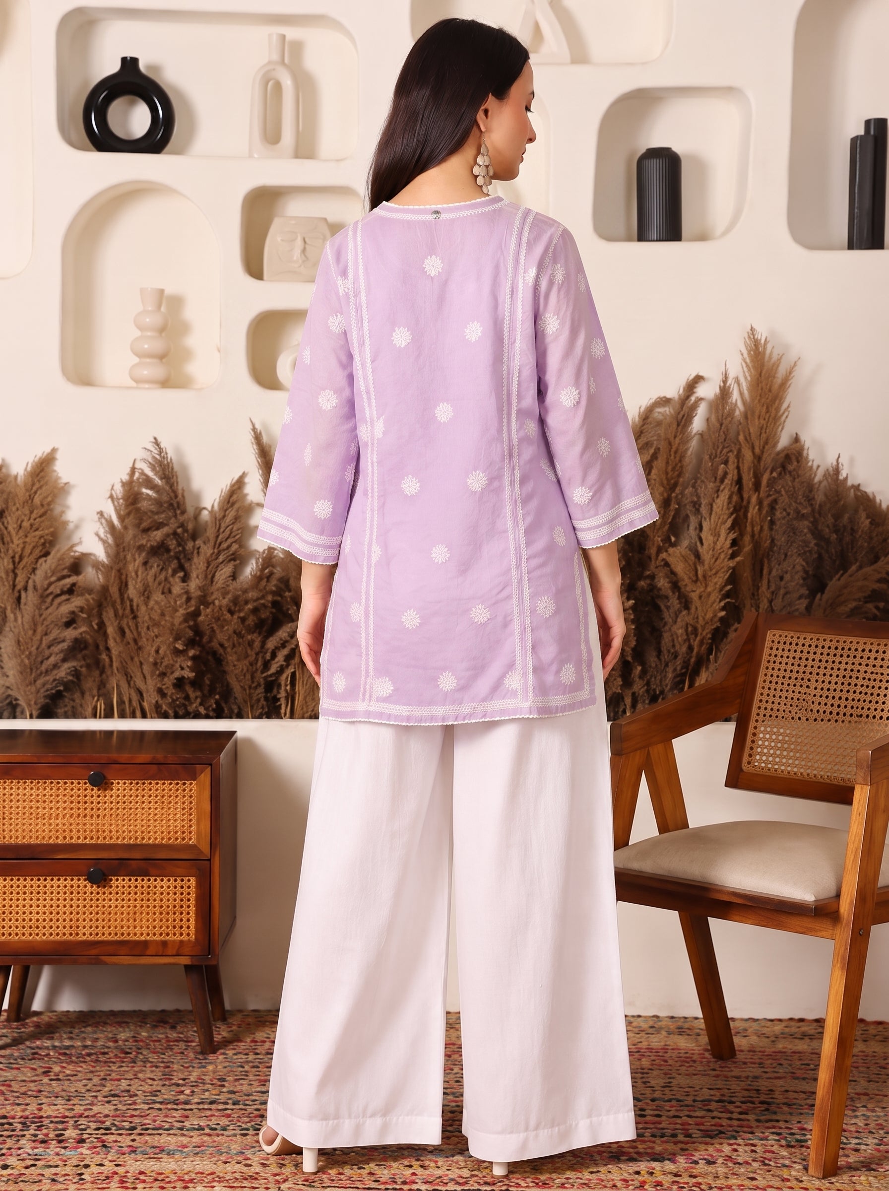 Raunaq Cotton Lavender Chikankari Kurta