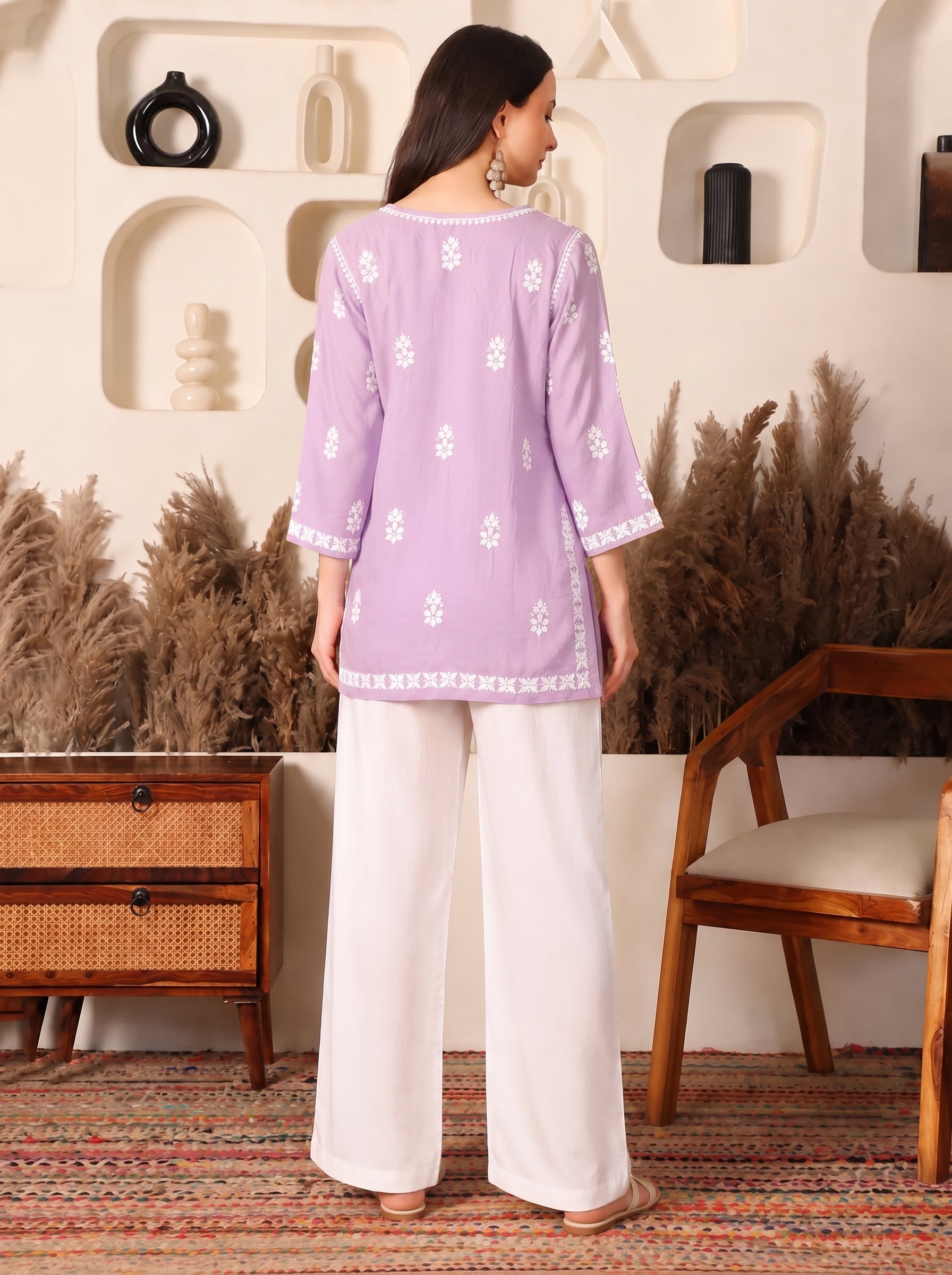 Ghaara Modal Lavender Chikankari Kurta